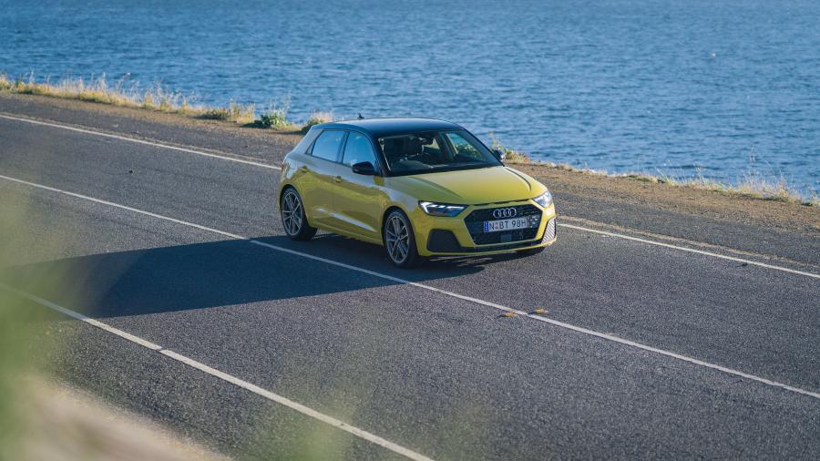 Audi A1 Sportback 35 TFSI 2019 года  (AU) (фото 13 из 34)